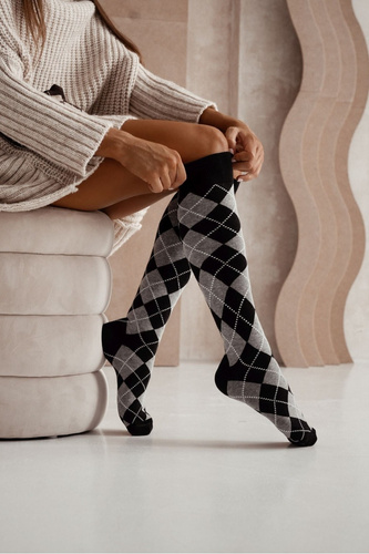 0248.015 Romby Calzettoni da donna Milena nero - motivo a rombi, stile retrò