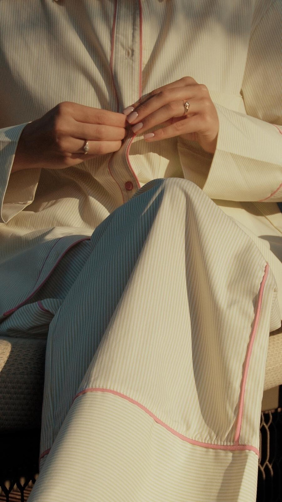 Pigiama donna Sensis Raven lime – cotone, camicia con bottoni e pantaloni